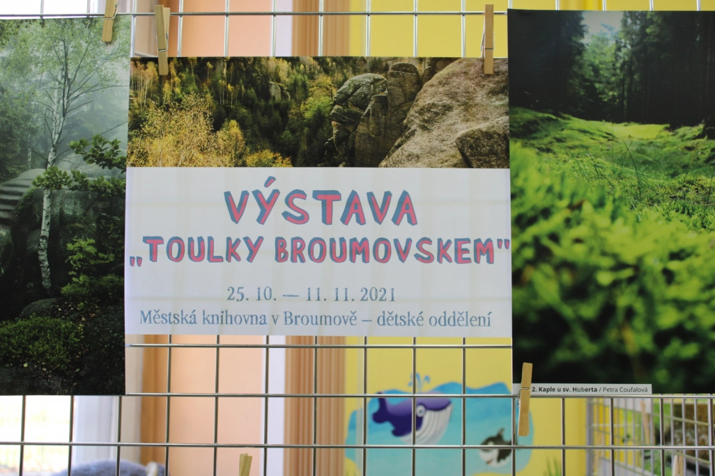 Plansza tytułowa wystawy w języku czeskim